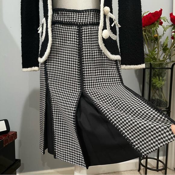 NEW Ann Taylor Career Houndstooth Plaid Paneled Flutter A-line Knee Skirt 0 NWOT - Picture 2 of 16